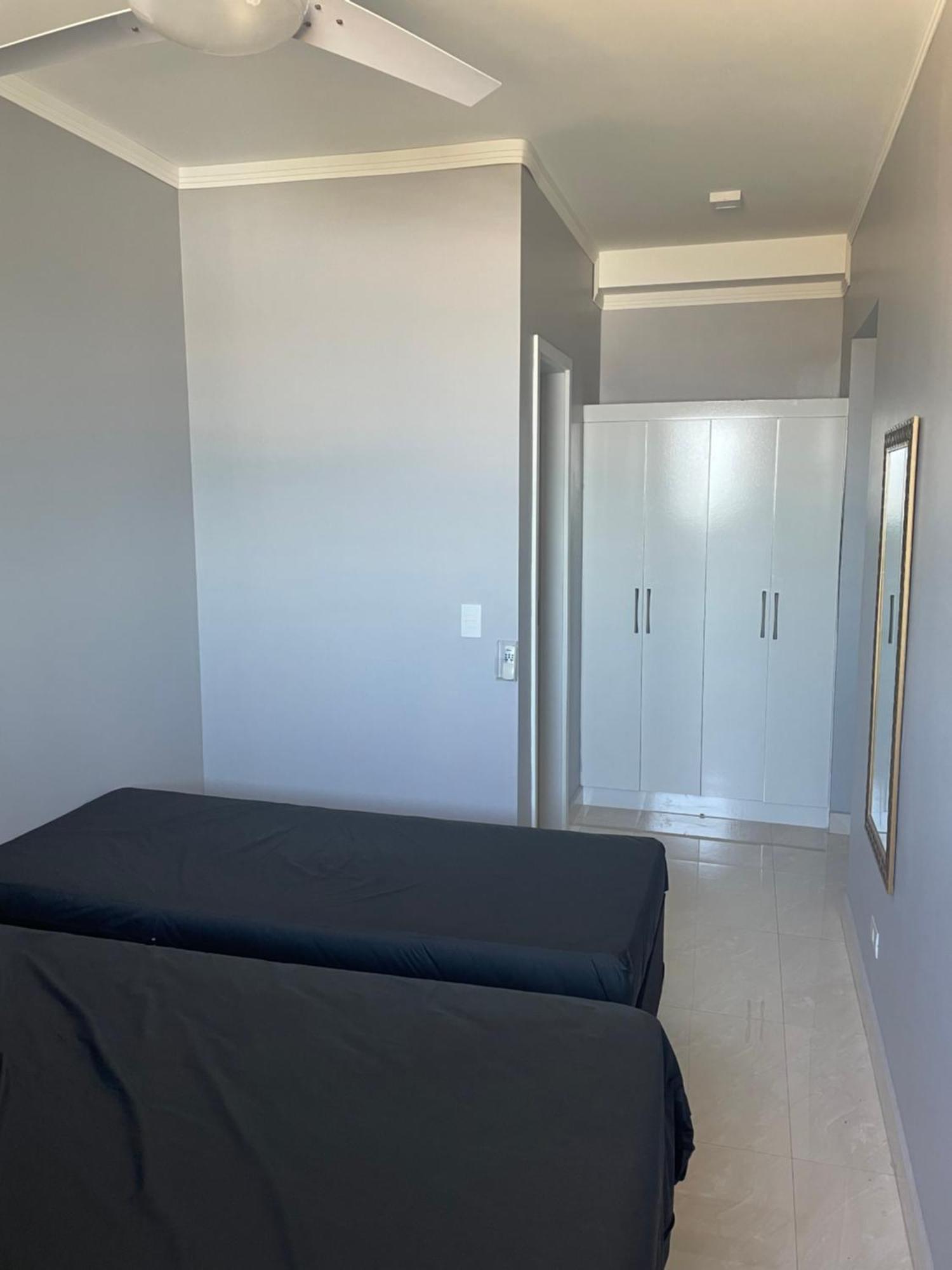 Apartamento Frente Mar Kp Mongaguá Eksteriør bilde