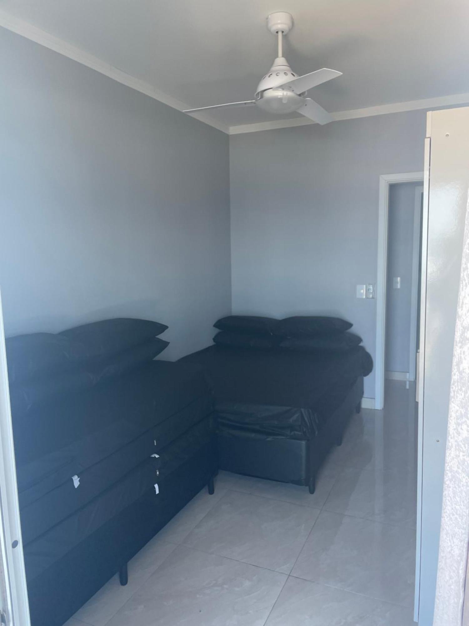 Apartamento Frente Mar Kp Mongaguá Eksteriør bilde